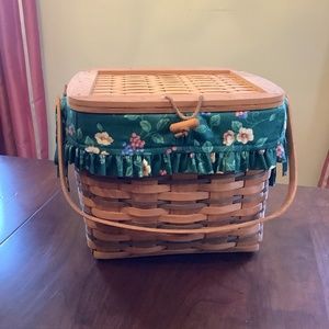 Longaberger 1996 Hostess Only Remembrance Basket